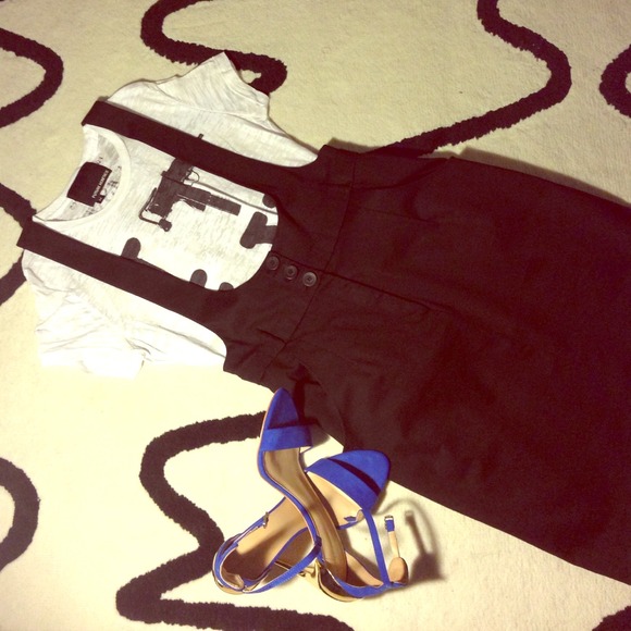H&M black hi-waist overall style skirt