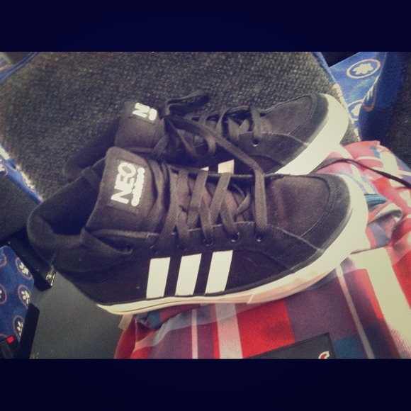 Neo adidas - Picture 1 of 1