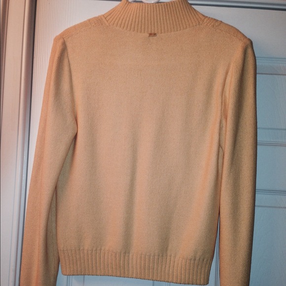 St. John's jacket. A MUST HAVE! - Picture 3 of 3