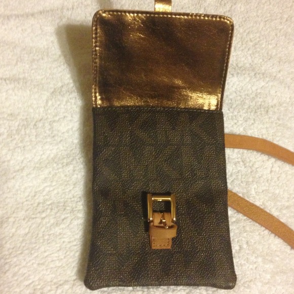 little Michael Kors Pouch - Picture 4 of 4