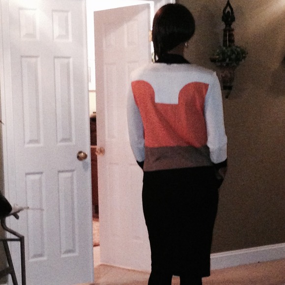 St. John's jacket - Picture 3 of 4