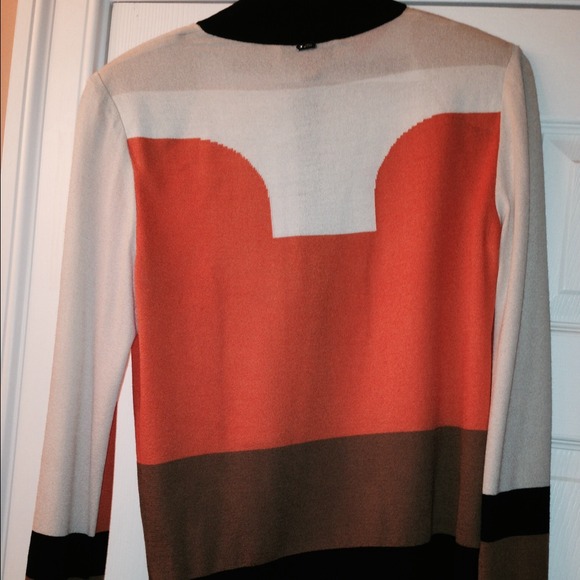 St. John's jacket - Picture 4 of 4