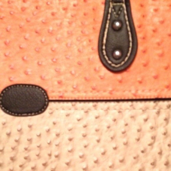 Purse - Picture 2 of 4