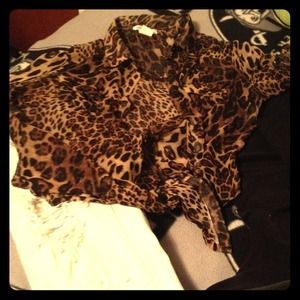 Cheetah half top