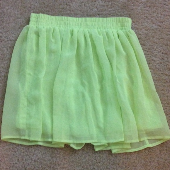 Brandy Melville Dresses & Skirts - Brandy Melville Inspired Skirt