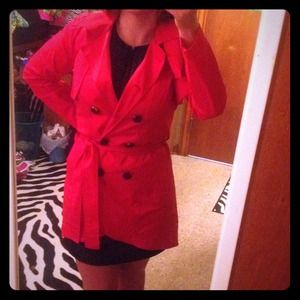 New Red CAbi High-Low Trench w/ zip-off sleeve