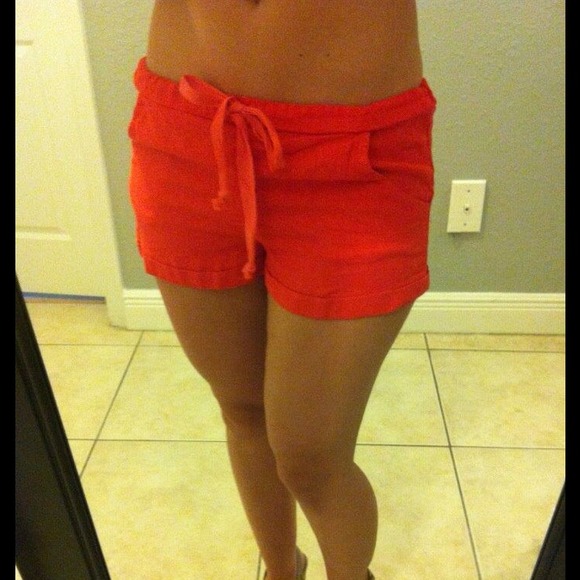 Linen Orange Shorts ⭐️REDUCED! PRICE IS FIRM⭐️