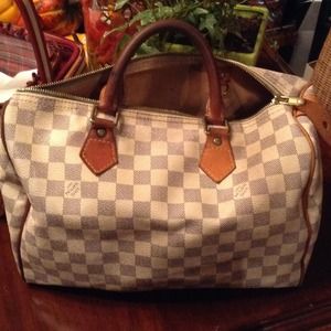 Louis Vuitton Damier speedy