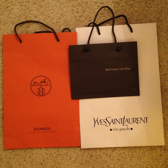 Hermes,YSL,BV,Prada,Gucci,GA,Burberry shopping bag - Picture 2 of 5