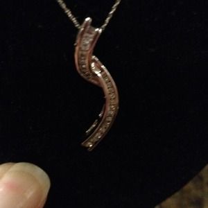 White gold & Diamond Now & forever pendant w/chain