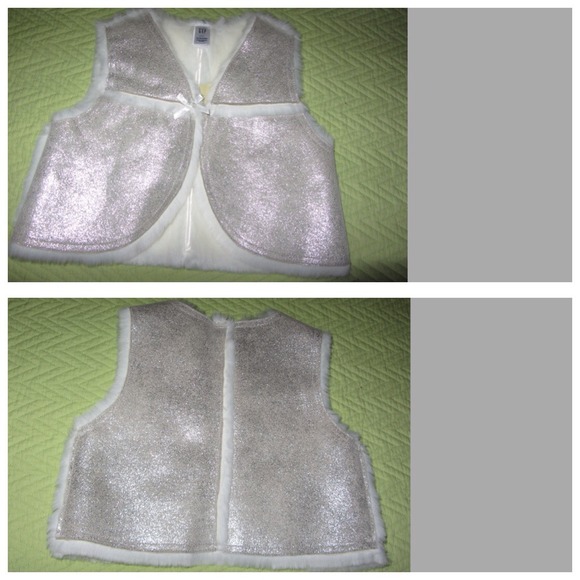 Outerwear bundle from Gap size 18-24m & 2y. - Picture 2 of 4