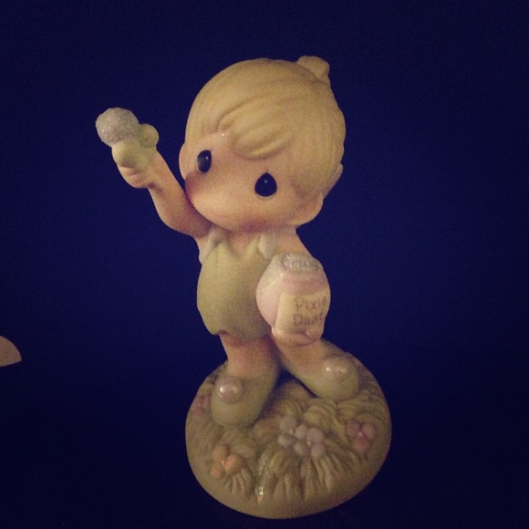 Precious moments tinkerbell