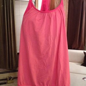 Lululemon No Limits tank sz 8 **PRICE REDUCED**