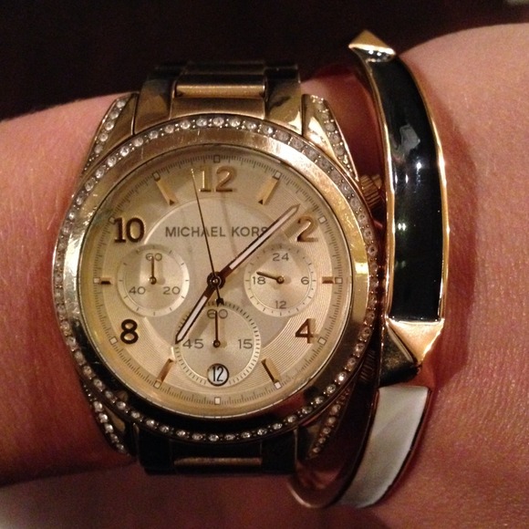 🚫SOLD🚫Kate Spade New York Locked In Bangle - Picture 2 of 4