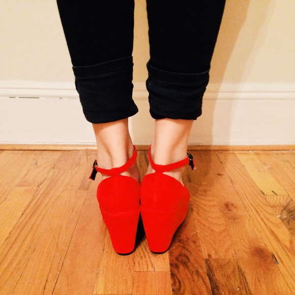Cat Platforms Red - Picture 3 of 4