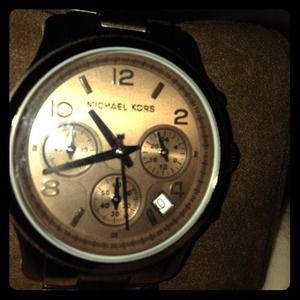🚫ON HOLD🚫 Brown Michael Kors watch