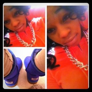 PERIWINKLE BLUE UGGS 💙