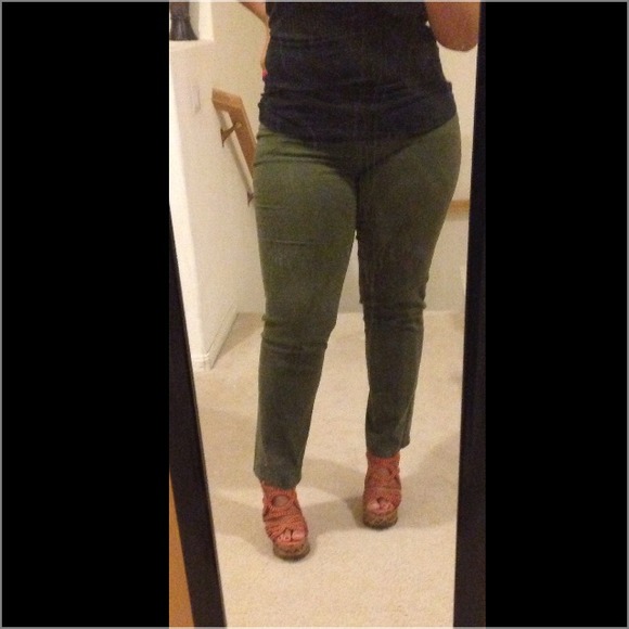 Jeans - Picture 3 of 3