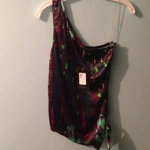 Shirt by guess brand new tags still on.