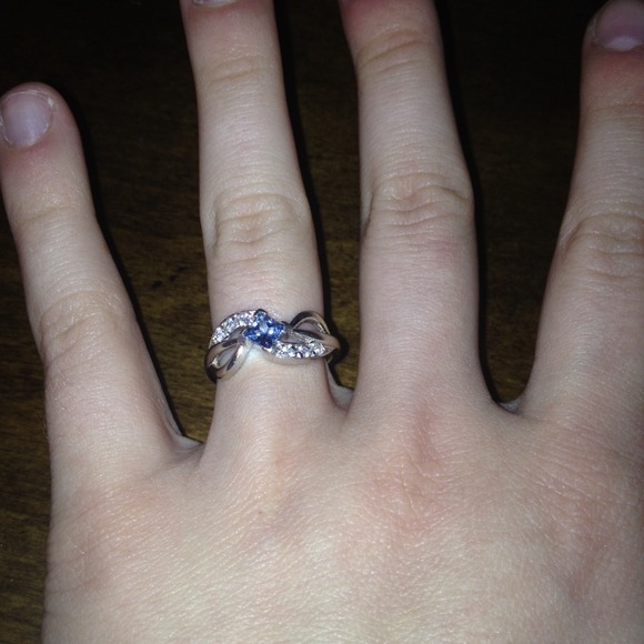 Ring - Picture 2 of 2