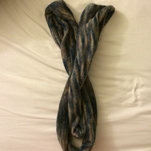 Infinity scarf