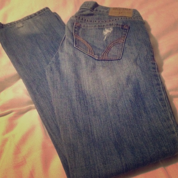 Destroyed Hollister Jeans
