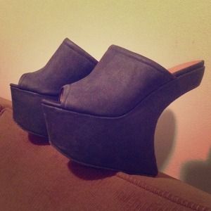 Jeffrey Campbell's pandora shoes