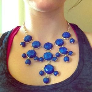 NWOT Blue Bubble Necklace & Earrings