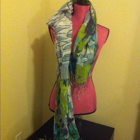 Multi-Color Scarf - Picture 2 of 2