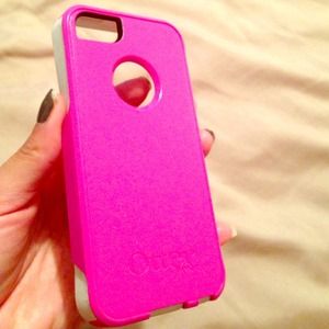 iPhone 5 otter case