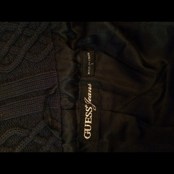 Authentic Guess Jacket - Picture 2 of 2