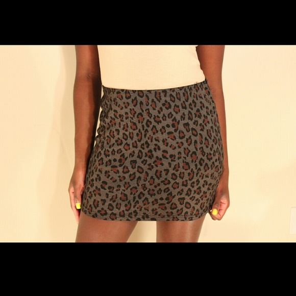 Women's Stretch Bandage Skirt - Picture 1 of 2