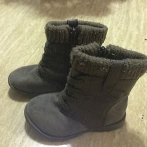 Girls Boots