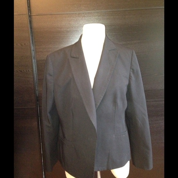 Black career blazer