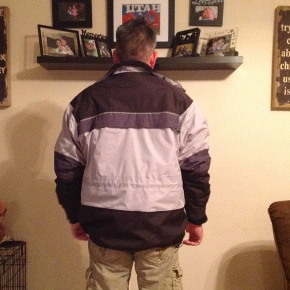MEN'S LARGE WINTER/SNOW JACKET - Picture 4 of 4