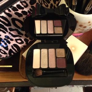 MAC cosmetics warm pallet