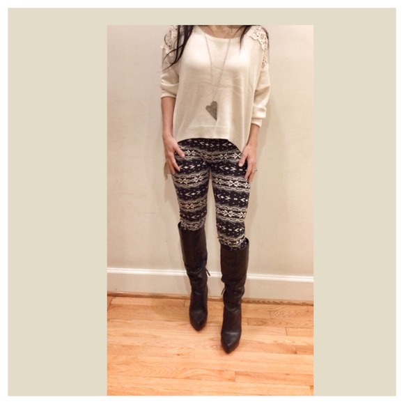 Sweaters - ONE DAY SALE LAST ONE 22.00