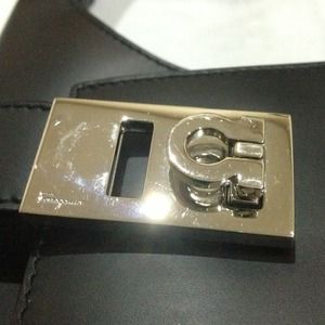 Ferragamo handbag additional pics