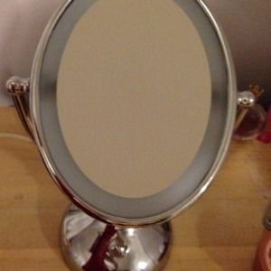 🎈REDUCED🎈 Conair double-sided chrome oval mirror