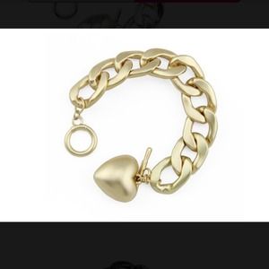 Chunky heart chain bracelet!