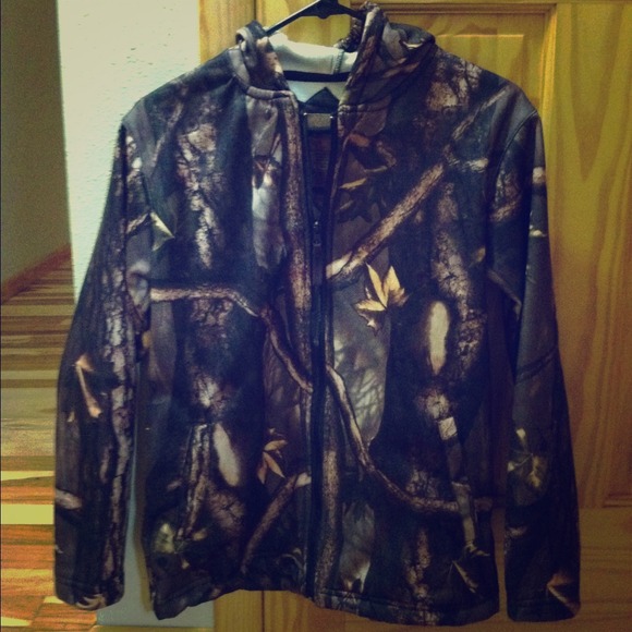 🚫SOLD🚫Camo Jacket 💚