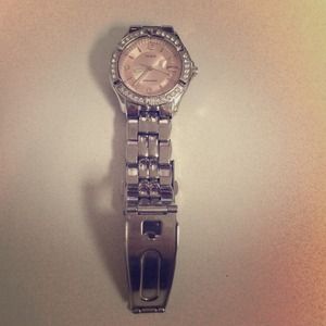 Women's guess watch