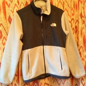 REDUCED! Blue north face Denali fleece jacket!