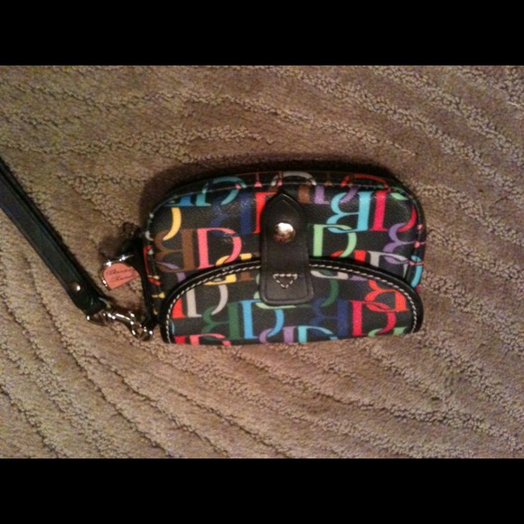 Dooney and Bourke wristlet