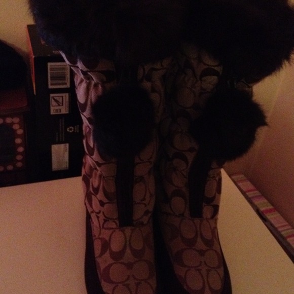 SOLD - Picture 3 of 4