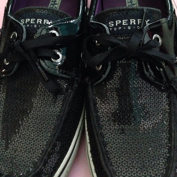 Sold⛄️ - Picture 2 of 3