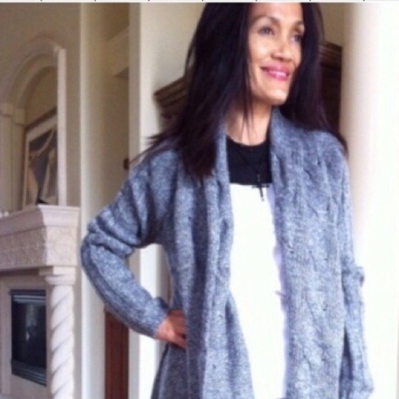 Beautiful rib knit hi-low open front sweater