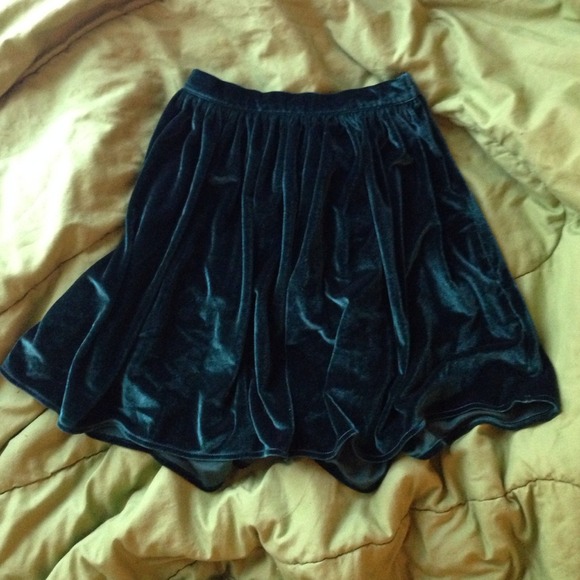 American Apparel Green Velvet Circle Skirt