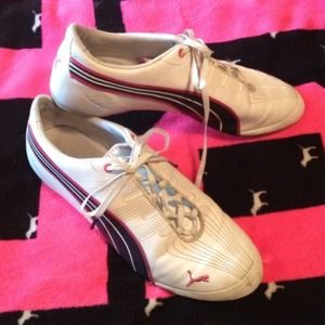 Pumas/noir tease bundle @brittneywol