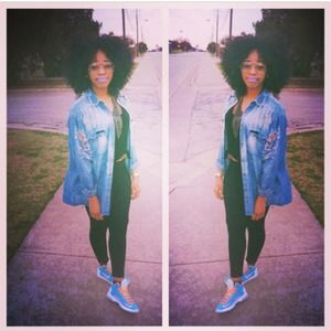 OVERSIZED DISTRESSED JEAN JACKET 🌟